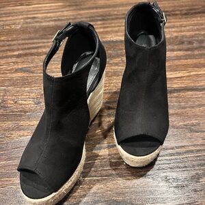 SHEIN Black Peep-Toe Wedges with Ankle Strap